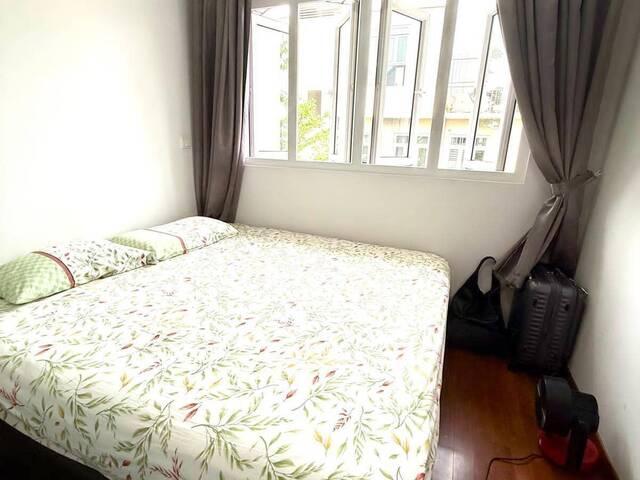 Liveable space in the East
