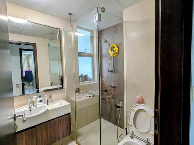 Livia D18, Condominium