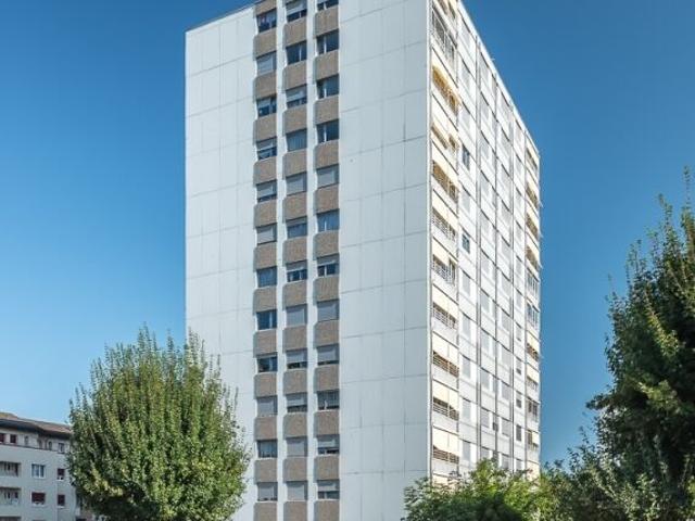 Living above the rooftops of Pratteln