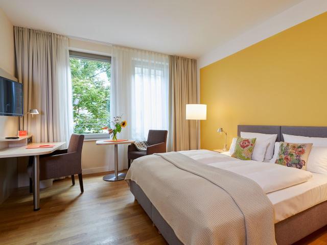 Living in BERLIN Mitte Great serviced apartment at Gleisdreieckpark, Berlin Amsterdam Apartments for Rent