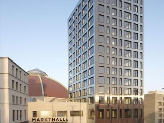 Living in the Markthallen Tower in the immediate vicinity of the train station