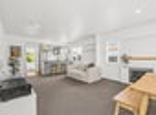 Living like a King in the Heart of Whakatane