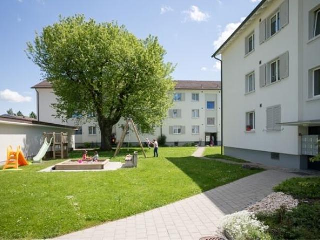 Living without a deposit property in a popular residential area