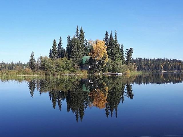 Livingstone Island Summit Lake, British Columbia