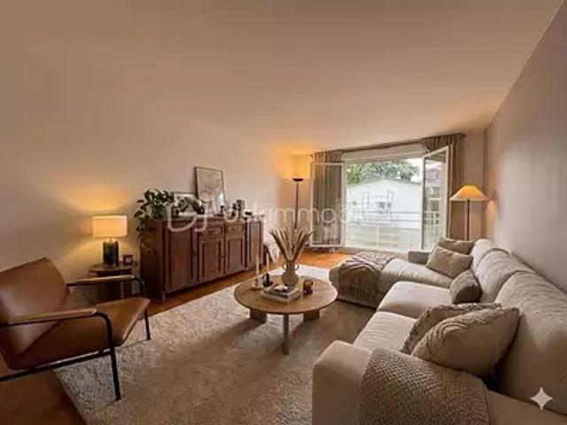 Livry Gargan 93190 Achat / Vente appartement 3 pièces t3 cave balcon