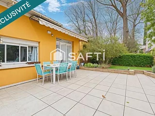 Livry Gargan 93190 Achat / Vente maison 8 pièces t8 piscine parking