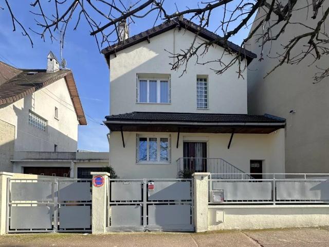 LIVRY GARGAN proche CHANZY