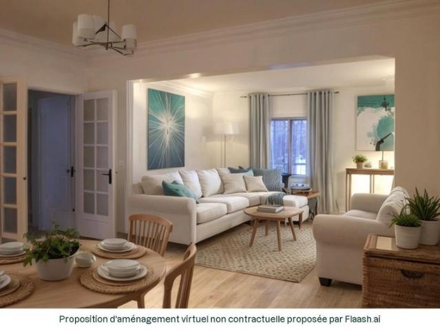 LIVRY GARGAN Triplex avec entrée indépendante 6 pièces 98 m2