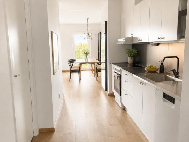 Ljus och modern etagelägenhet 98 m² 14 450 kr