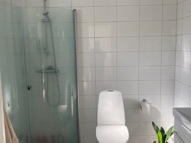 Ljus 2 rok med egen trädgård i Åhus 60 m² 9 884 kr