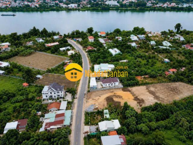 Lô đất biệt thự 10x16 giá chỉ 980 triệu ngay mặt tiền hương lộ 15, gần sông mát mẻ