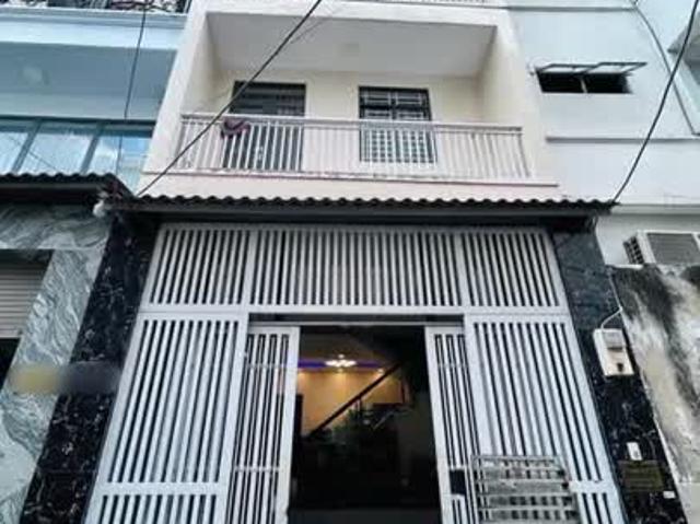Lô nhì mặt tiền đường Nguyễn Thị Thập, MayBach S680 đậu trước nhà, 4 Tầng, 56,5m2, P. Tân Phú
