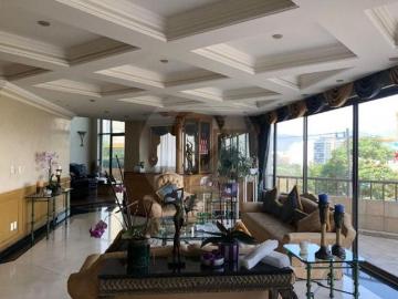 Lomas Country Club: Departamento en venta en Lomas Country Club