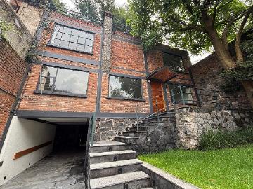 LOMAS DE SANTA FE, CASA CON SEGURIDAD