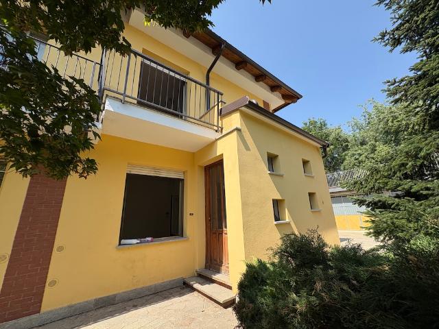 Lombriasco: Appartamento in affitto