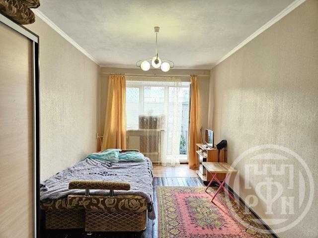 Ломоносов, Петродворцовый р н, Ломоносов,м Проспект Ветеранов, Победы ул, 3