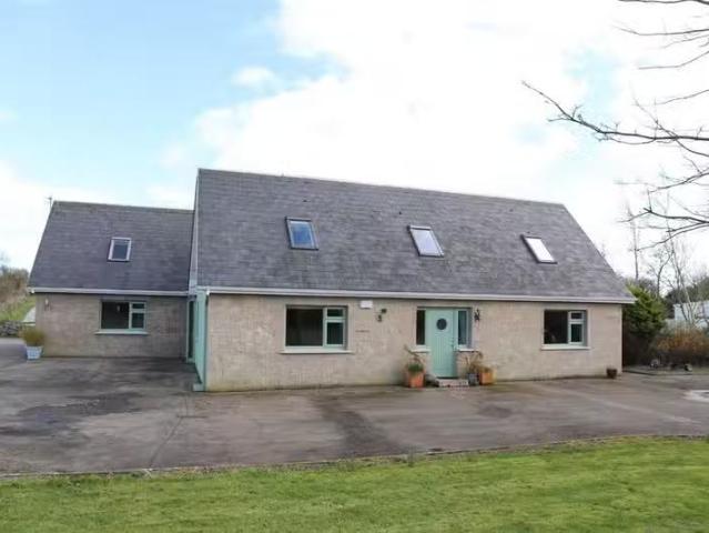 Long Meadow, Moy, Kinvara, Co. Galway, H91 V3P4