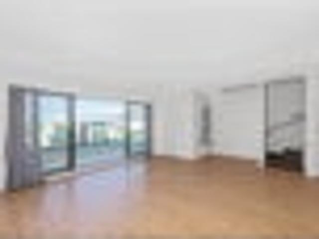 Long Bay, 4 bedrooms, $1050 pw
