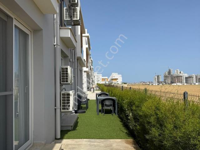 Long Beach'te Eşyalı 1+1 Bahçeli Daire Noyanlar Royal Sun Elit