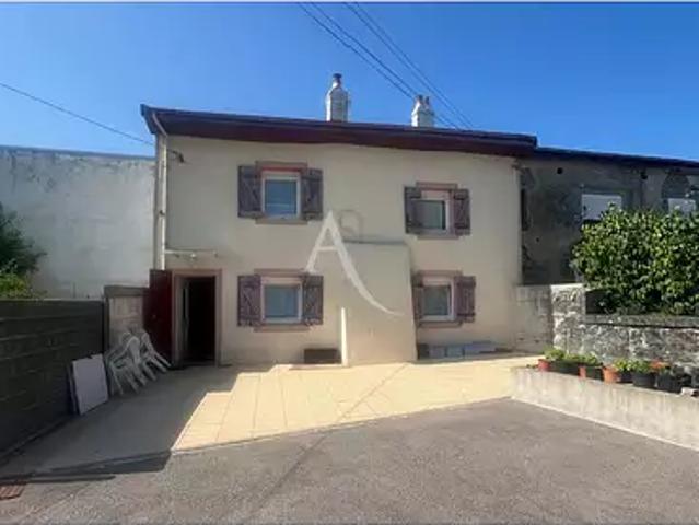 Longchamp 88000 Achat / Vente maison 5 pièces t5 au dernier étage terrasse