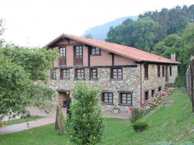 Longa Nagusia