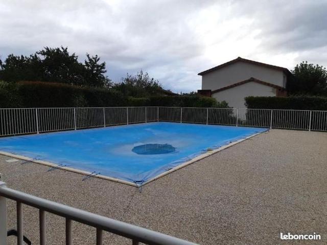 Longages récent T3 61m² terrasse 2 pkg piscine autoroute