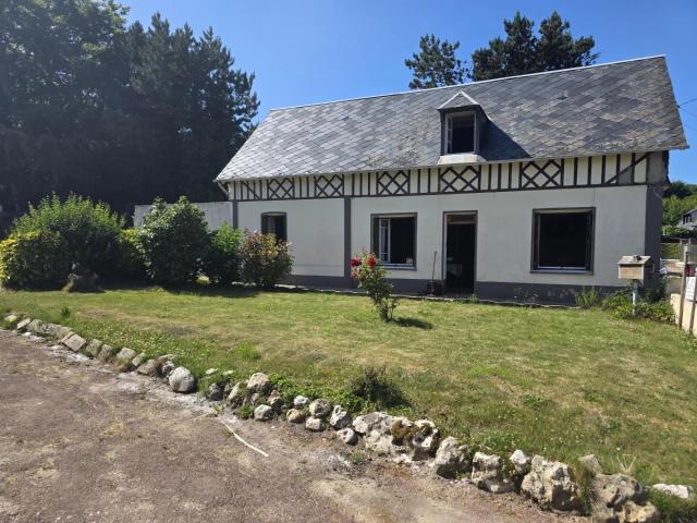 Longère à rénover avec garage et jardin