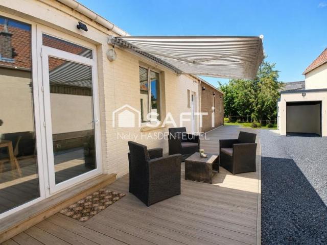 Longère de caractère – 230 m² habitables dont studio indépendant – espace professionnel – jardin plein sud