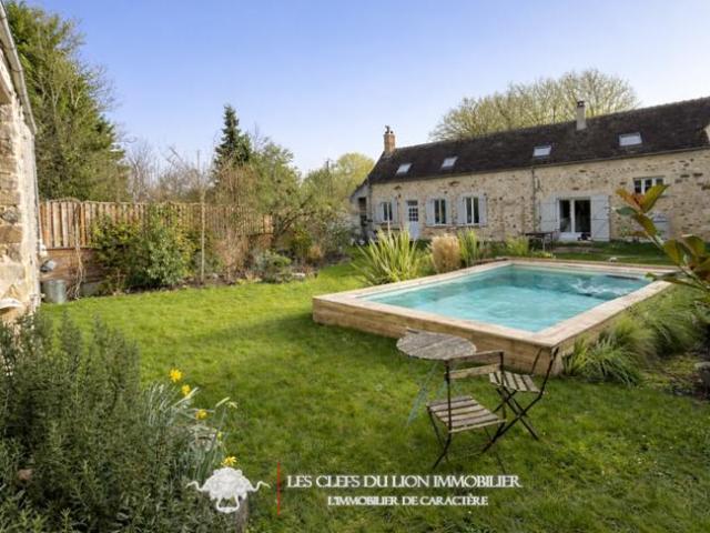 Longere de charme avec piscine