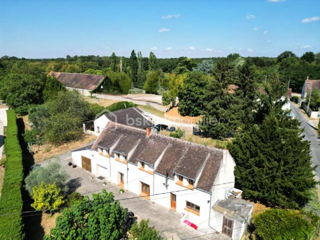 LONGERE + DEPANDENCE + PISCINE