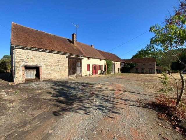 Longère et corps de ferme 3 pièces Bonnat 23