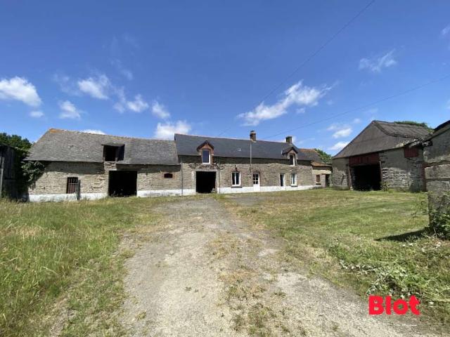 Longère et corps de ferme 3 pièces Essé 35