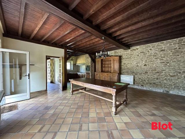 Longère et corps de ferme 5 pièces Chancé 35