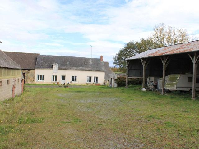 Longère et corps de ferme 5 pièces La Guerche de Bretagne 35
