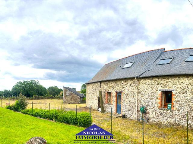 Longère et corps de ferme 6 pièces Martigné Ferchaud 35