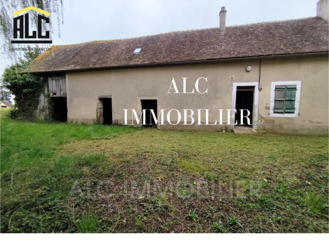 LONGERE en PIERRE