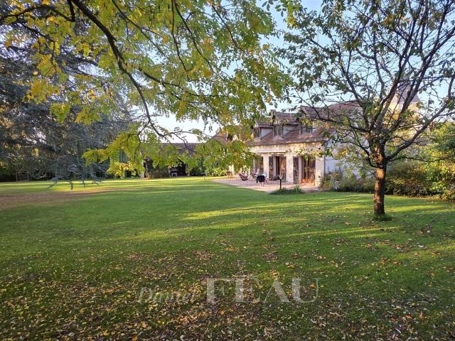 Longere Proche Foret Domaniale 210m² Gambais