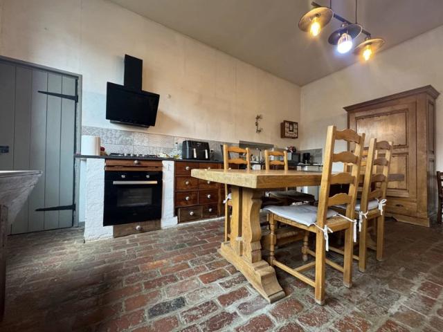 Longère rustique 146m² 3chambres