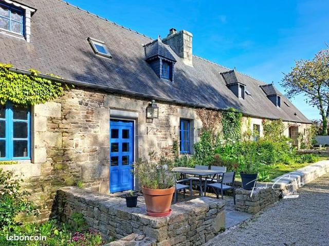 Longère 14 pièces 261 m²