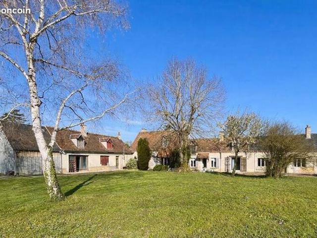 Longère 14 pièces 344 m²