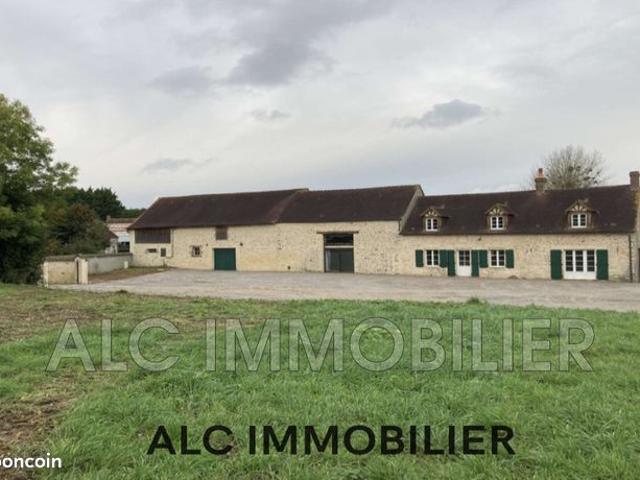 Longère 150 m² Sées