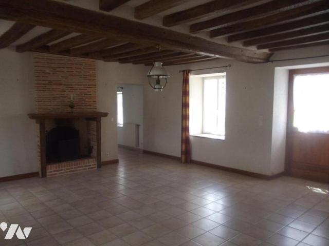 Longère 170m² 600€/mois
