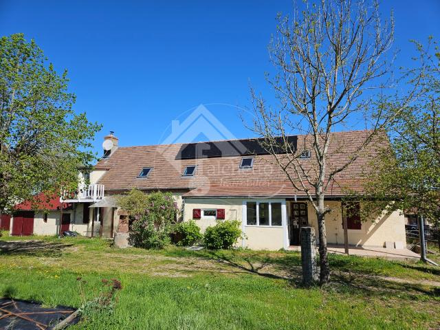 Longère 190m2 à Chatelperron