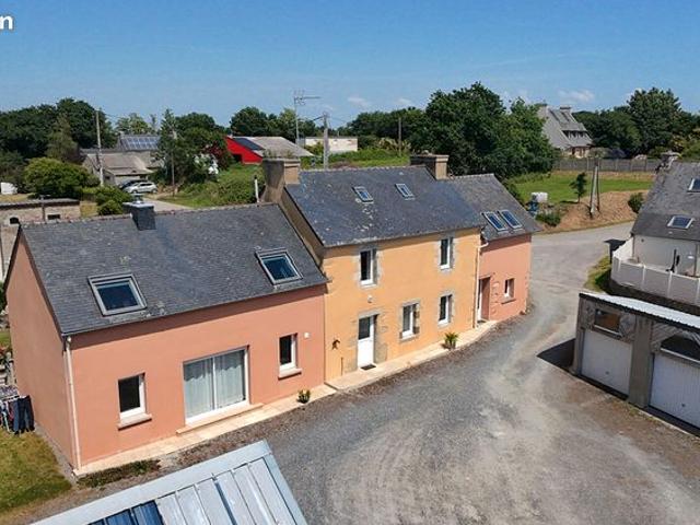 Longère 10 pièces 160 m²