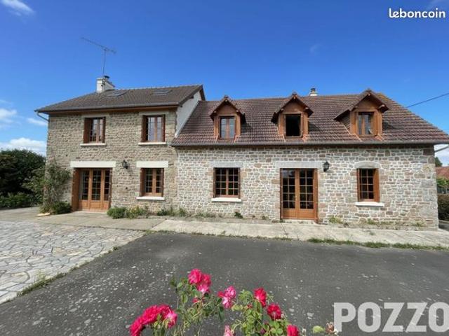 Longère 10 pièces 207 m²