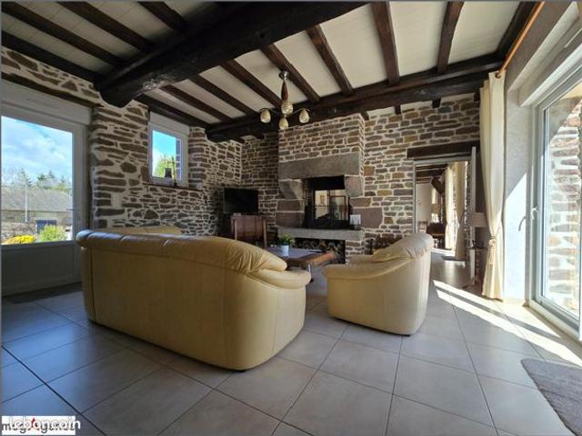 Longère 10 pièces 220 m²