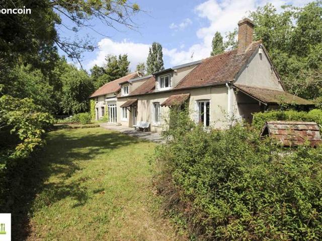 Longère 10 pièces 222 m²