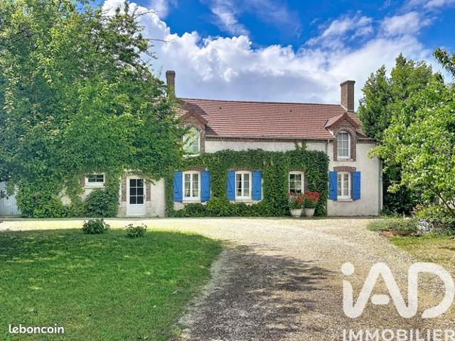 Longère 10 pièces 230 m²