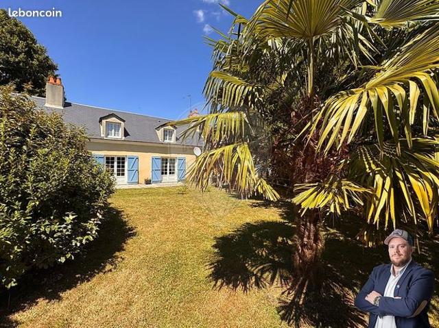 Longère 10 pièces 233 m²