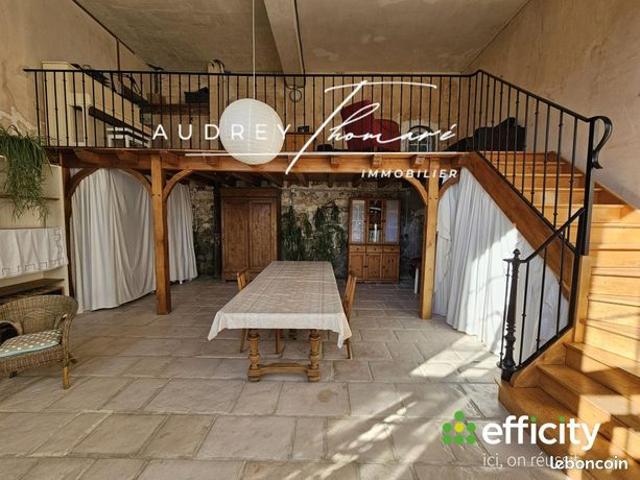 Longère 10 pièces 252 m²